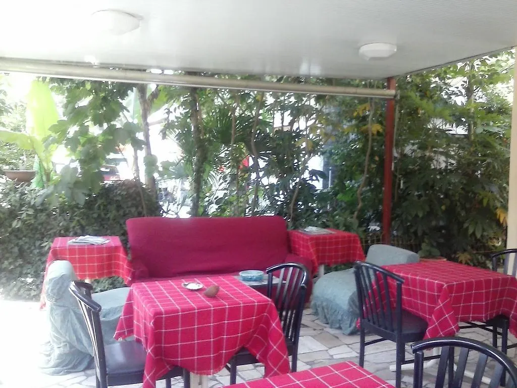 Pensione Berlati Pinarella Hotel